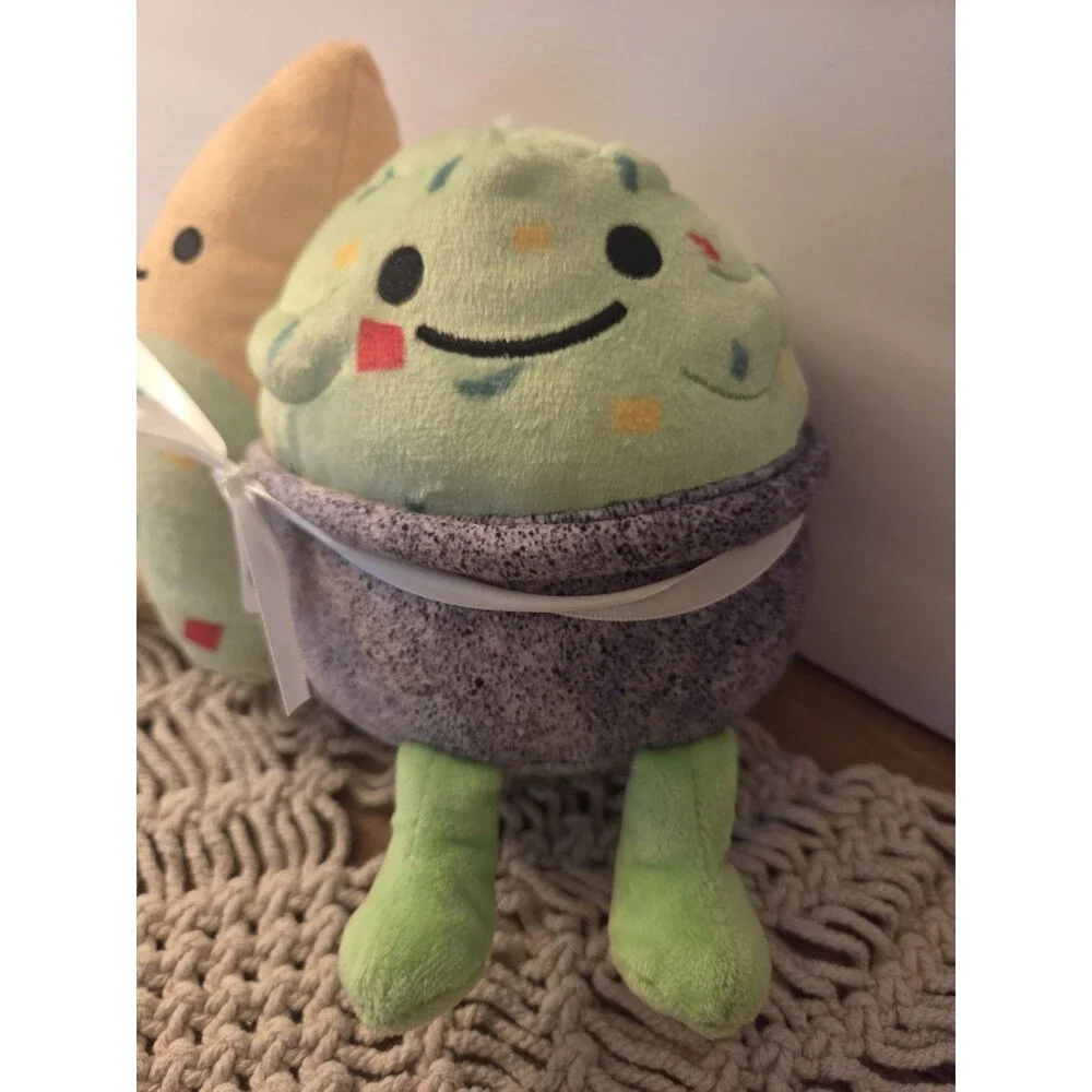 Frankford Relation-Chip Goals Chips & Guacamole Plush.